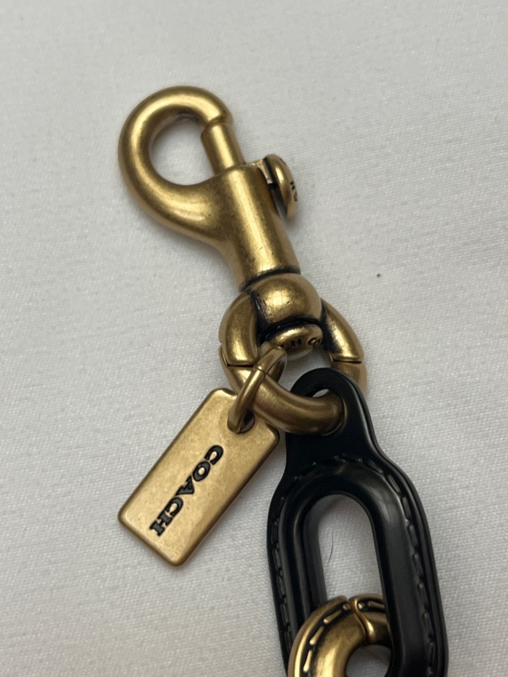 NWOT COACH Brand Blk/Gold Bag Chain/Charm Accessory.  Metal.  18” Long. - Picture 2 of 6